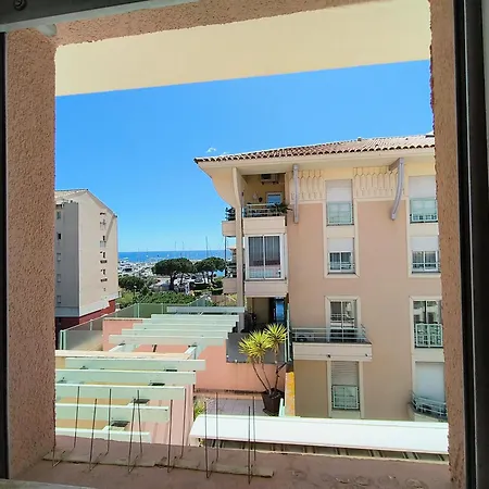T3 Duplex 6 Voyageurs 50 Metres Des Plages * Frejus