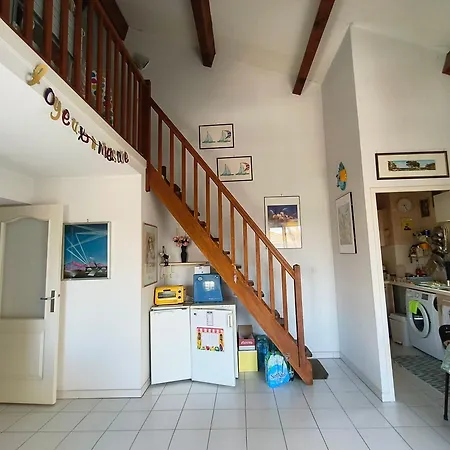 T3 Duplex 6 Voyageurs 50 Metres Des Plages Apartment Frejus